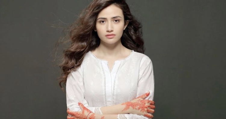 Sana Javed Height, Weight, Body Measurements, Bra Size, Net Worth